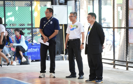ผู้บริหารมหาวิทยาลัยราชภัฏหมู่บ้านจอมบึง ลงพื้นที่เยี่ยมให้กำลังใจนักกีฬา “ราชพฤกษ์เกมส์” วันแรก บรรยากาศคึกคัก