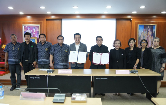 มหาวิทยาลัยราชภัฏหมู่บ้านจอมบึงจับมือเทศบาลตำบลเขางูลงนามความร่วมมือเพื่อการพัฒนาท้องถิ่น